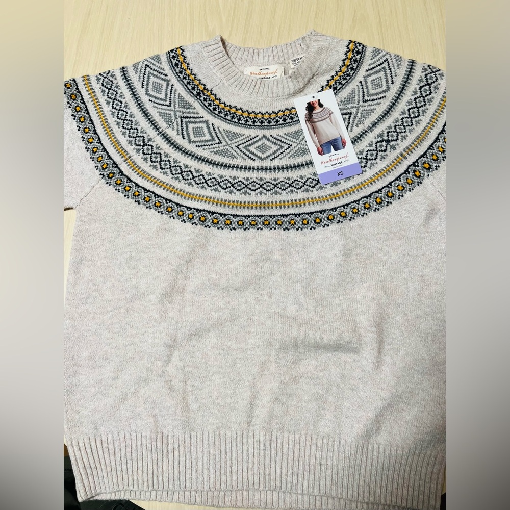 Women’s Oat colored  Patterned Sweater